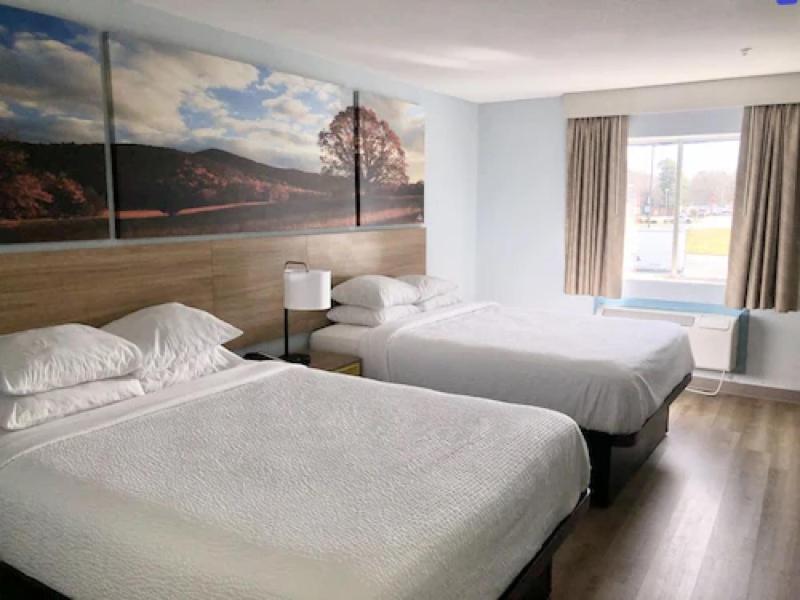 Days Inn & Suites By Wyndham Siler City Exteriér fotografie