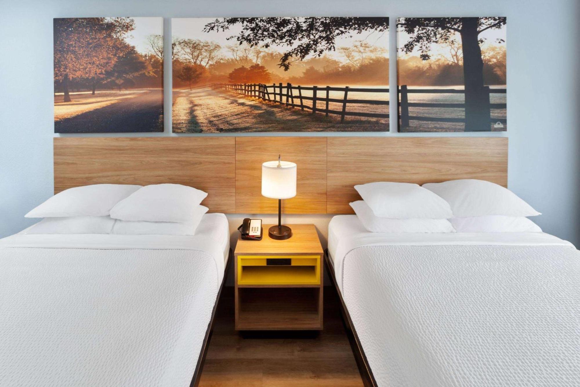 Days Inn & Suites By Wyndham Siler City Exteriér fotografie